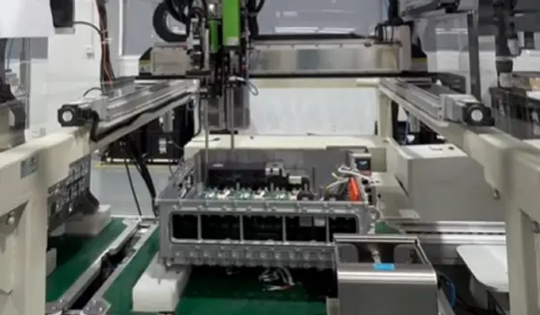 Inline Dual-Head Screwdriving for Large Electronic Assemblies cover image